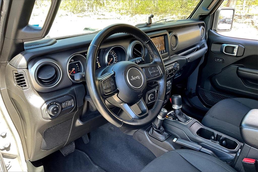 used 2021 Jeep Gladiator car, priced at $30,744