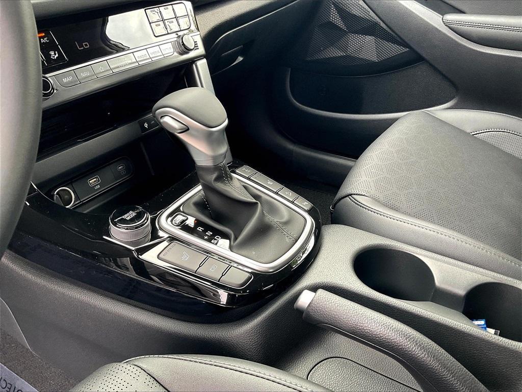 new 2025 Kia Seltos car, priced at $26,922