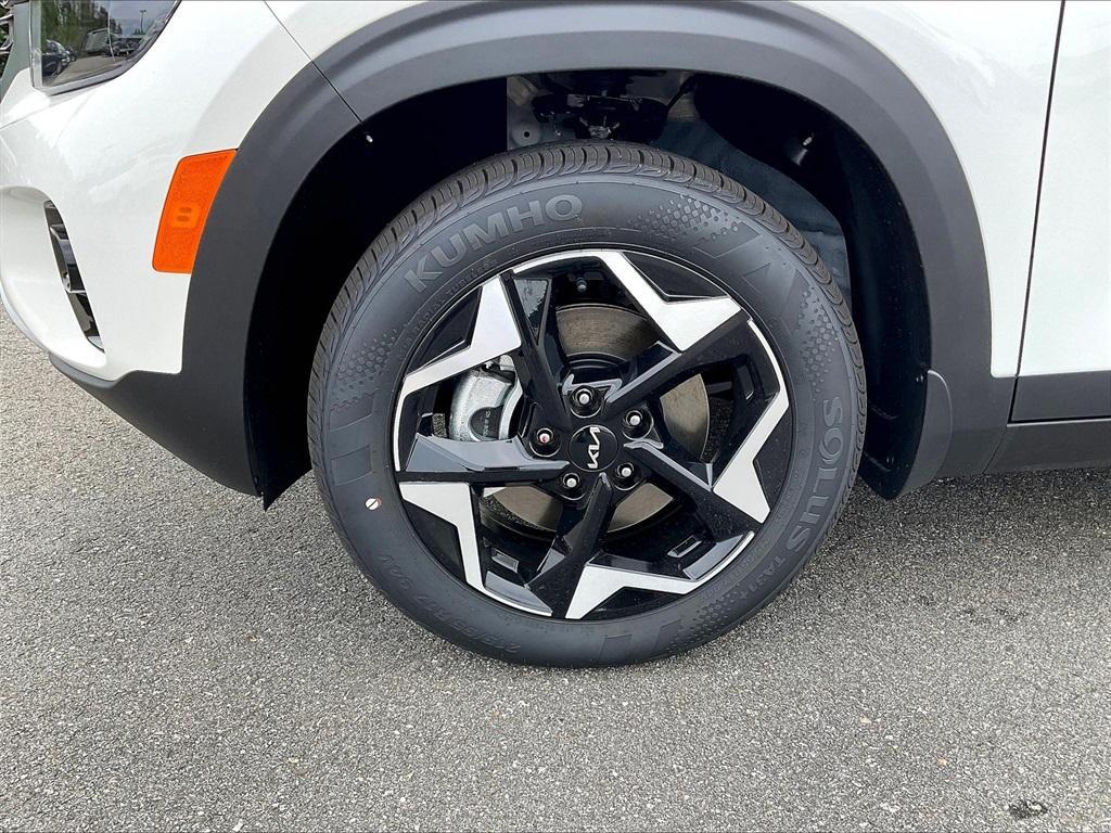new 2025 Kia Seltos car, priced at $26,922