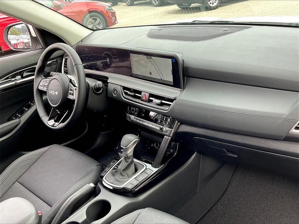 new 2025 Kia Seltos car, priced at $26,922
