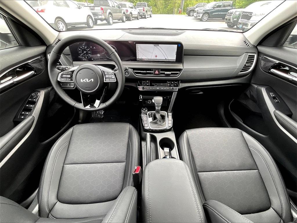 new 2025 Kia Seltos car, priced at $26,922