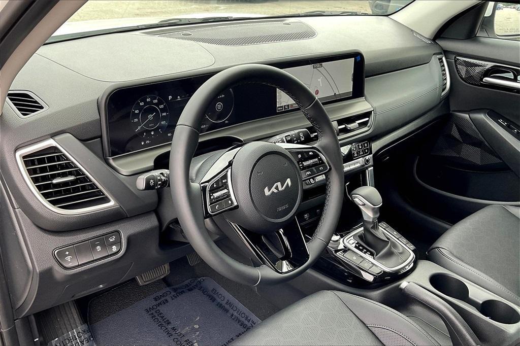 new 2025 Kia Seltos car, priced at $27,407