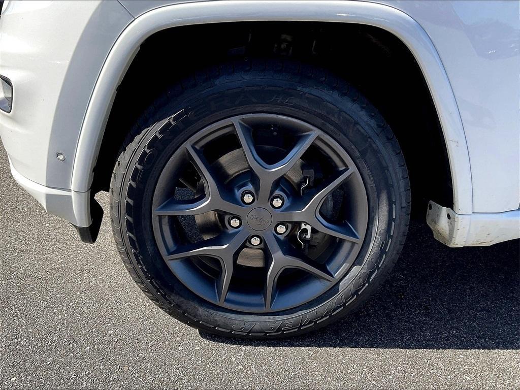 used 2021 Jeep Grand Cherokee car, priced at $21,427