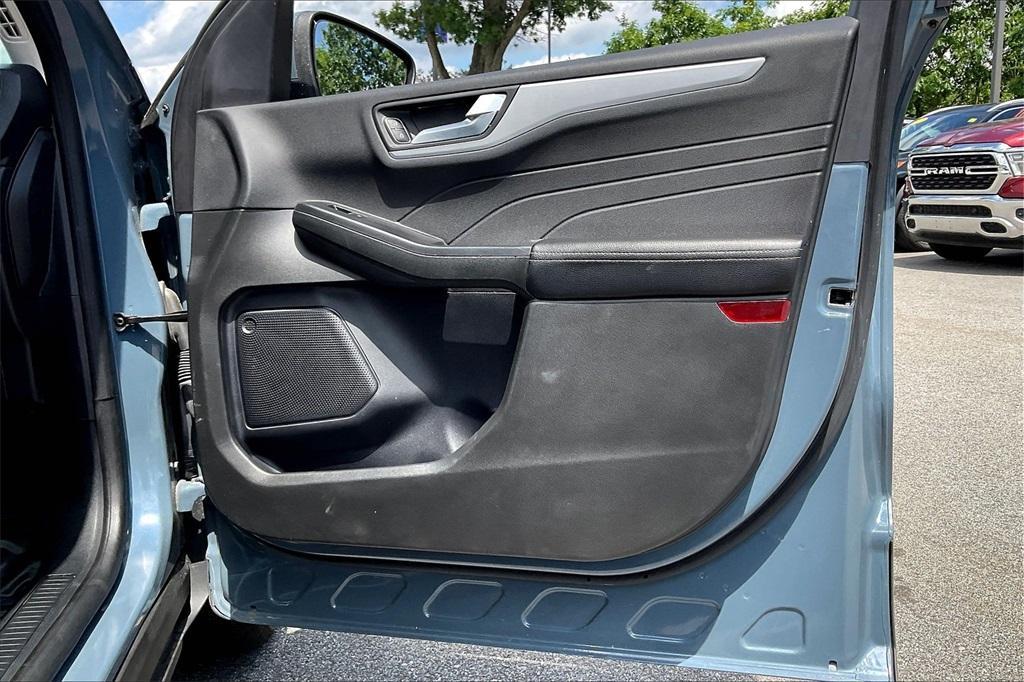 used 2023 Ford Escape car, priced at $25,887