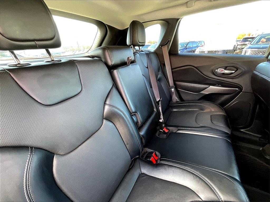 used 2022 Jeep Cherokee car, priced at $25,444