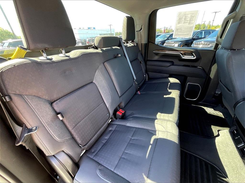 used 2023 GMC Sierra 1500 car, priced at $42,677