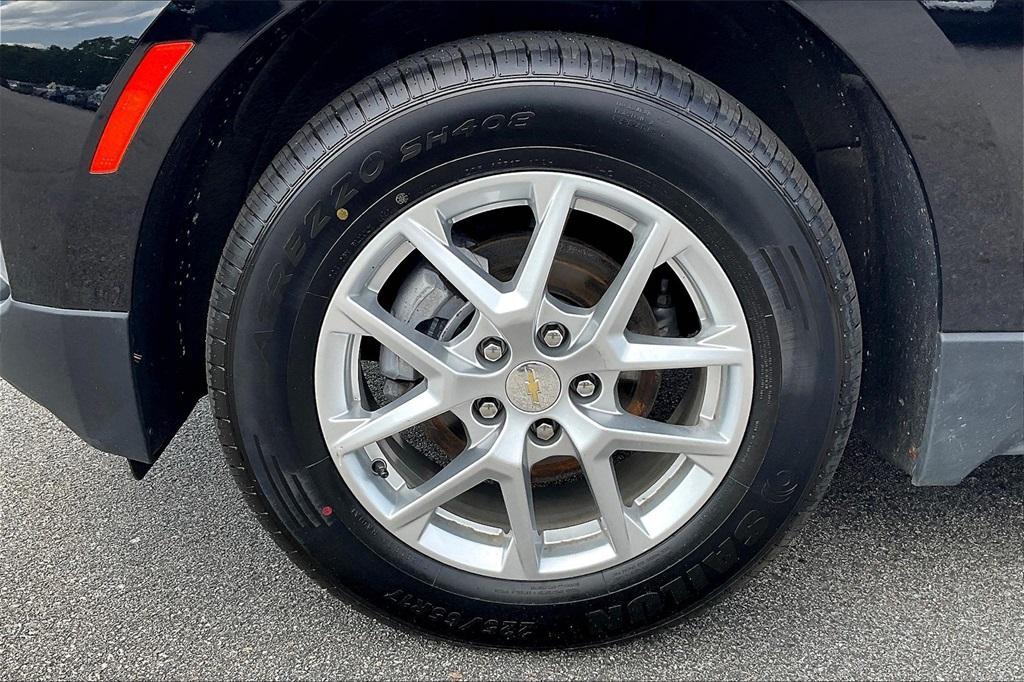 used 2024 Chevrolet Equinox car, priced at $23,557
