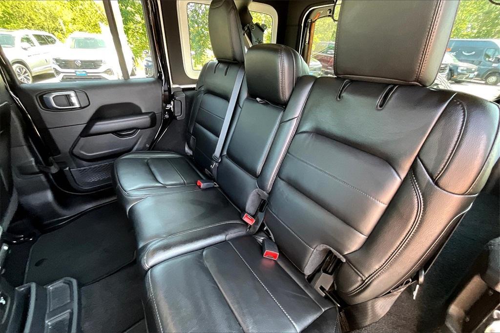 used 2021 Jeep Wrangler Unlimited car, priced at $35,423