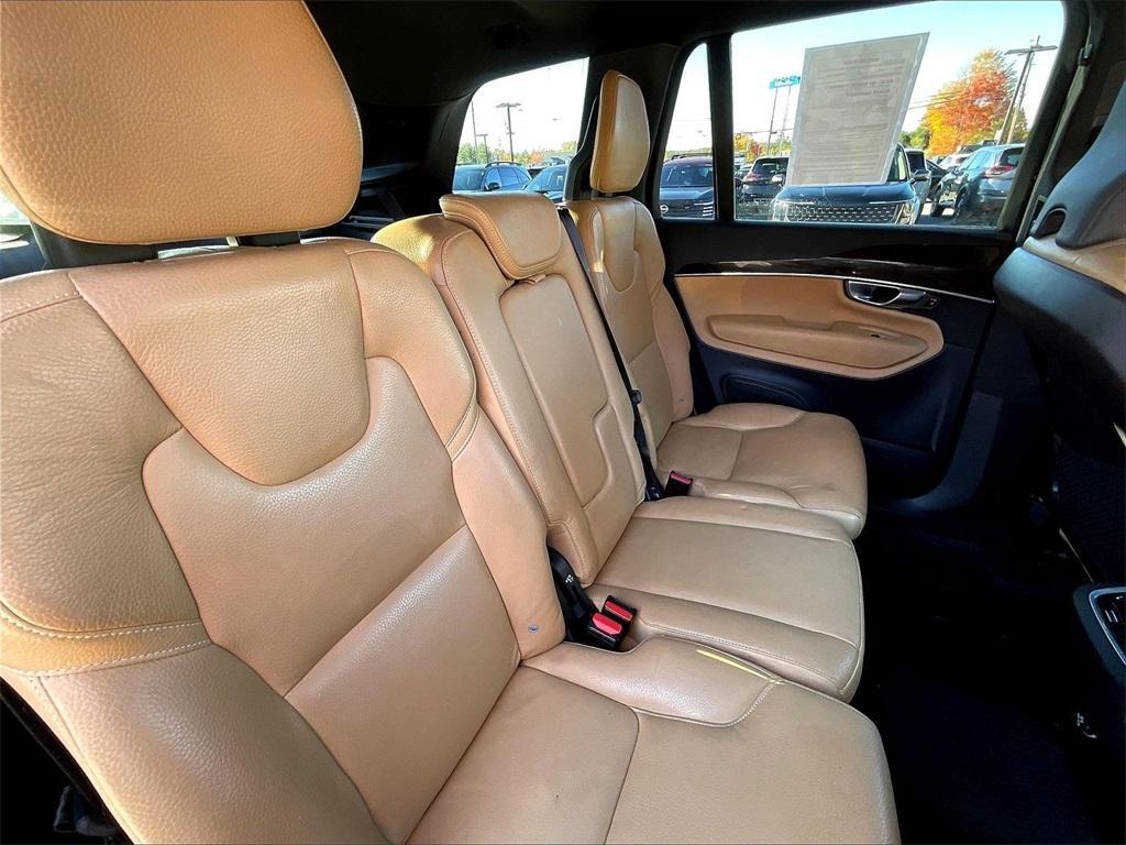 used 2019 Volvo XC90 car, priced at $20,627
