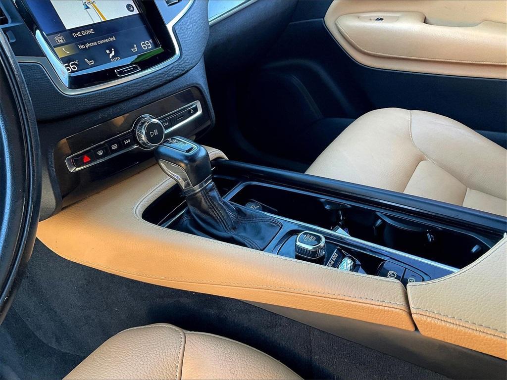 used 2019 Volvo XC90 car, priced at $20,627
