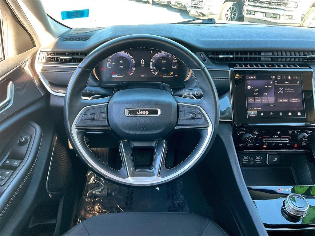 used 2022 Jeep Grand Cherokee car, priced at $28,404