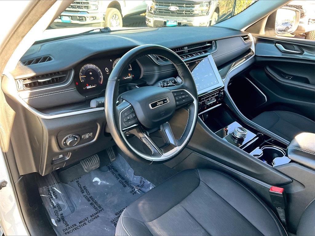 used 2022 Jeep Grand Cherokee car, priced at $28,404