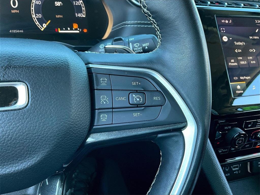 used 2022 Jeep Grand Cherokee car, priced at $28,404