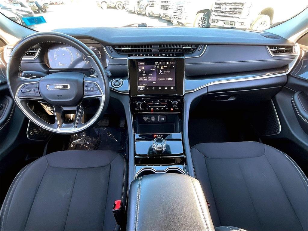 used 2022 Jeep Grand Cherokee car, priced at $28,404