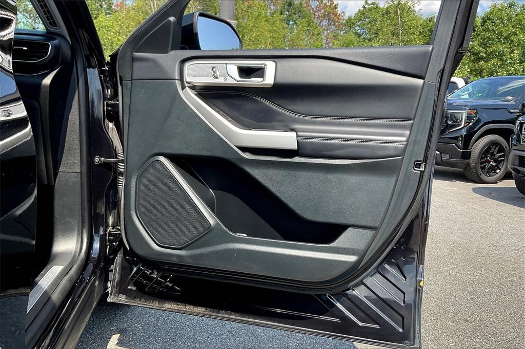 used 2023 Ford Explorer car, priced at $33,487