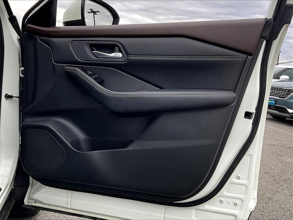 used 2023 Nissan Rogue car, priced at $24,977