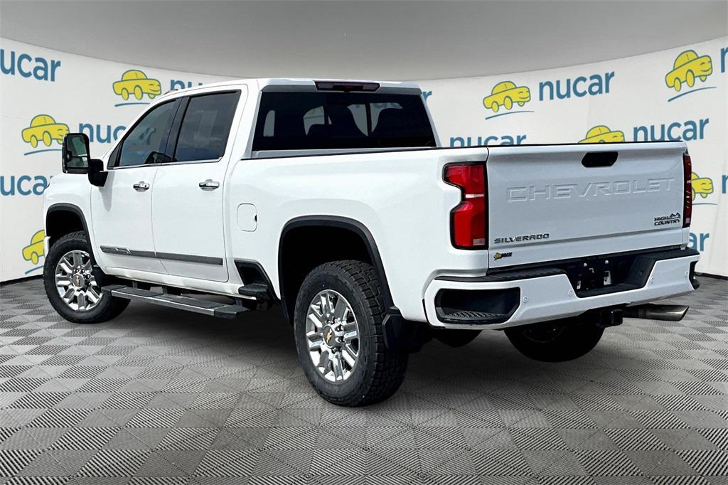 used 2024 Chevrolet Silverado 2500 car, priced at $69,767