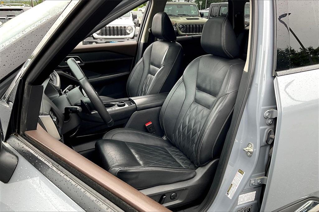 used 2021 Nissan Rogue car, priced at $24,423