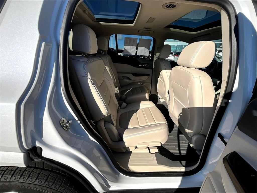 used 2021 GMC Acadia car, priced at $29,847