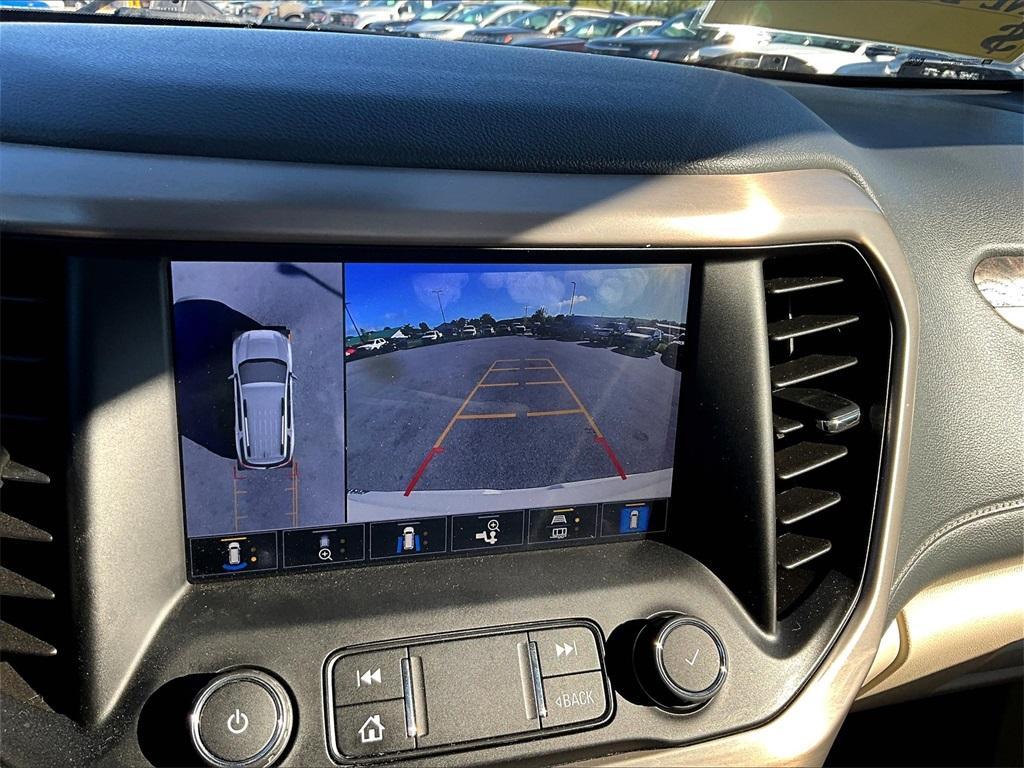used 2021 GMC Acadia car, priced at $29,847