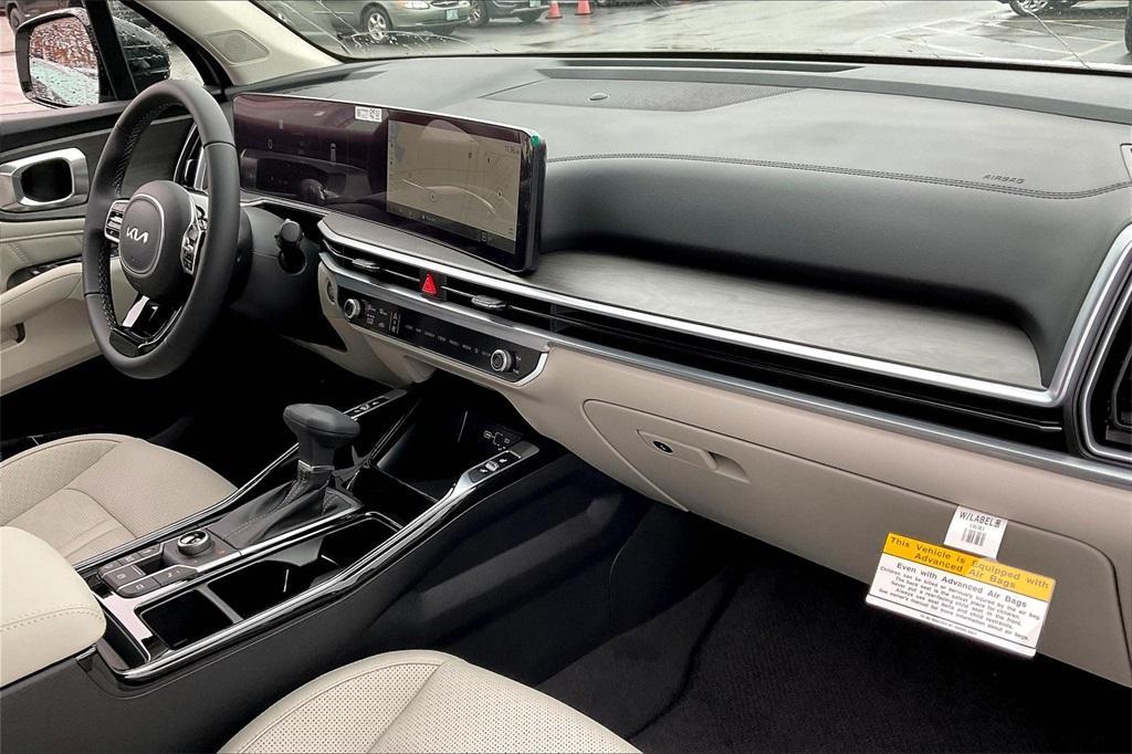 new 2025 Kia Sorento car, priced at $41,079