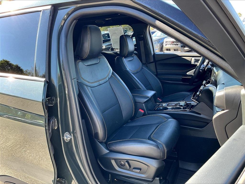 used 2023 Ford Explorer car, priced at $44,489
