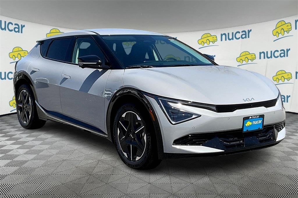 new 2025 Kia EV6 car, priced at $40,804