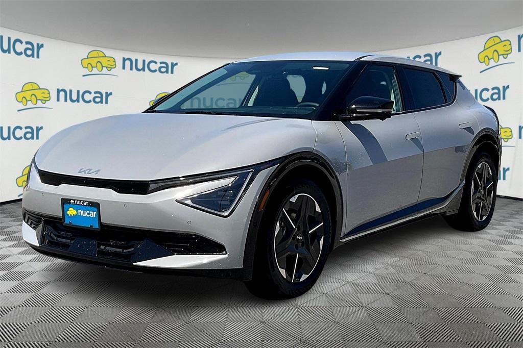 new 2025 Kia EV6 car, priced at $40,804