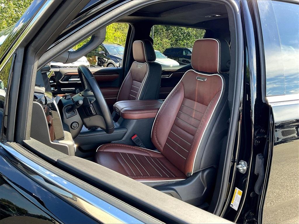 used 2024 GMC Sierra 1500 car, priced at $60,997