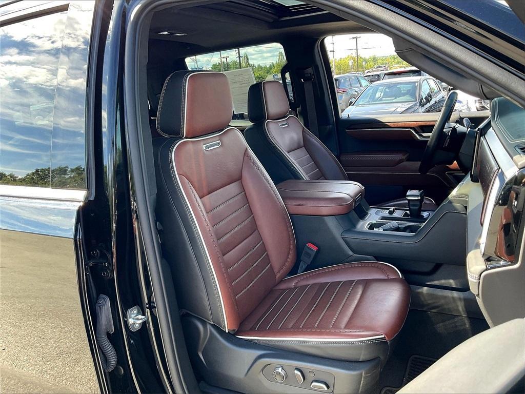 used 2024 GMC Sierra 1500 car, priced at $60,997
