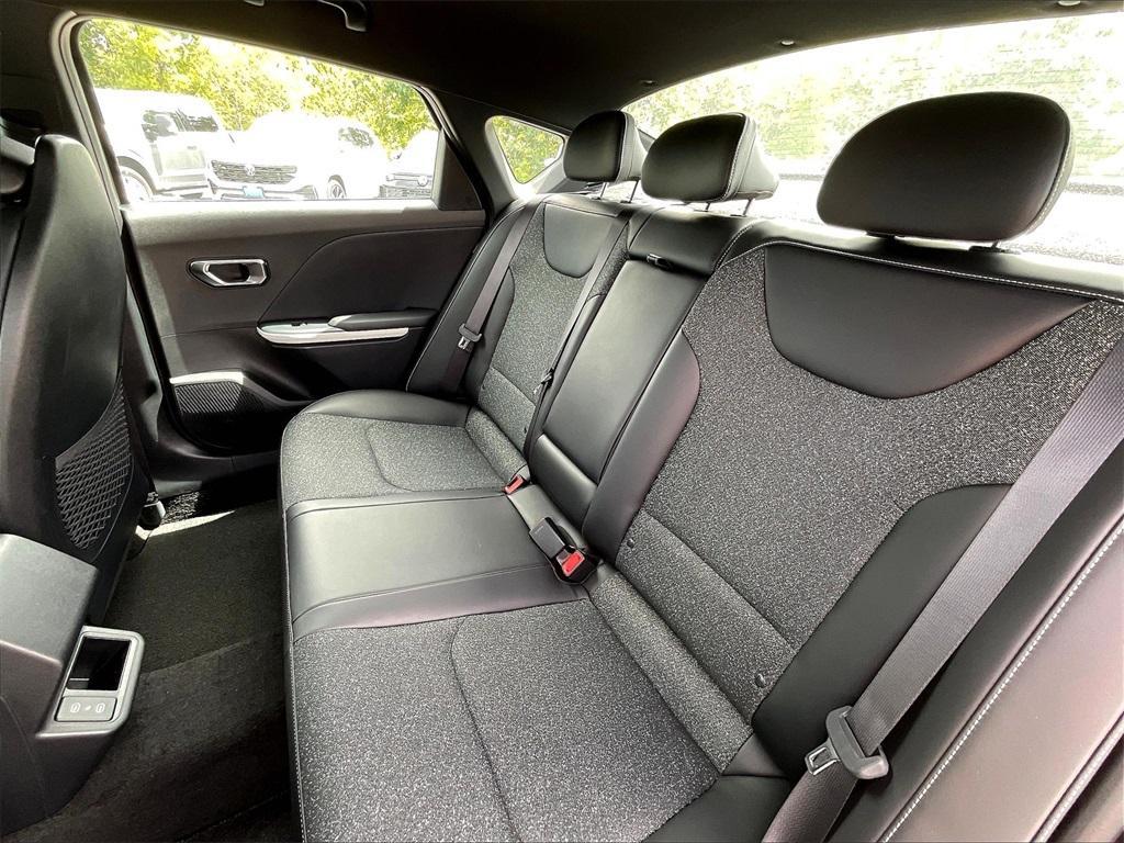 new 2025 Kia K4 car, priced at $23,939