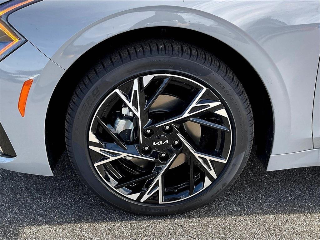 new 2026 Kia K5 car, priced at $31,350