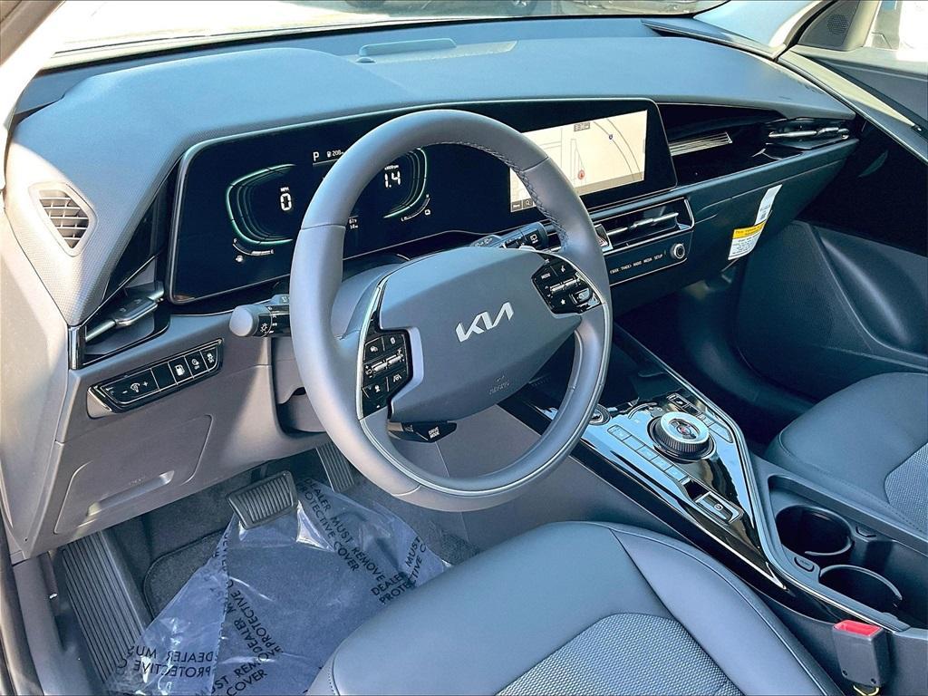 new 2025 Kia Niro Plug-In Hybrid car, priced at $33,649