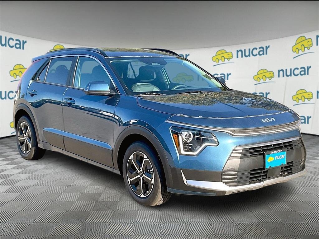new 2025 Kia Niro Plug-In Hybrid car, priced at $33,649