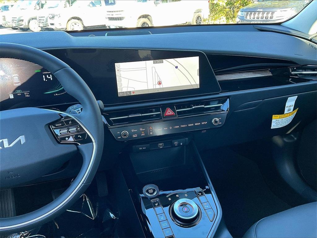 new 2025 Kia Niro Plug-In Hybrid car, priced at $33,649