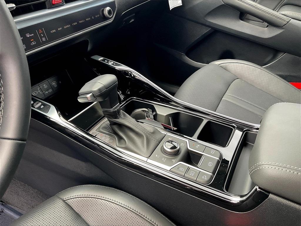 new 2025 Kia Sorento car, priced at $40,464