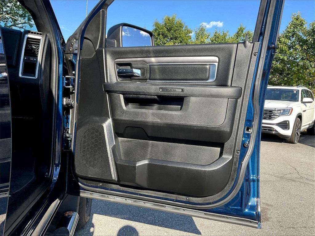 used 2022 Ram 1500 Classic car, priced at $30,784