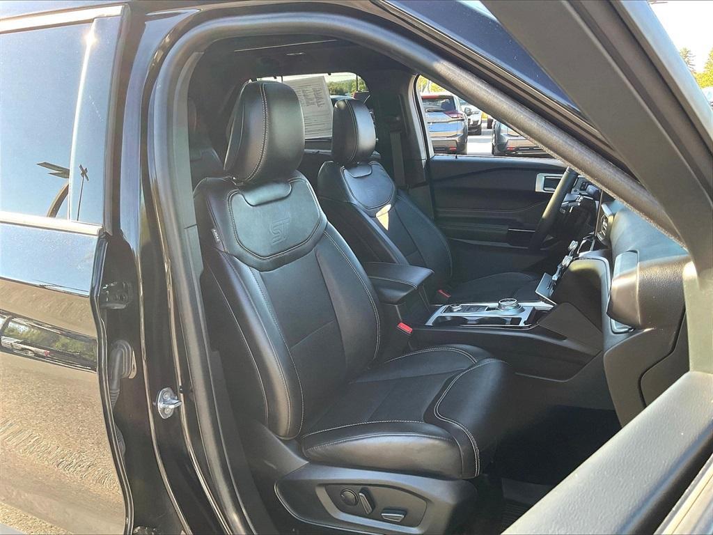 used 2023 Ford Explorer car, priced at $41,963