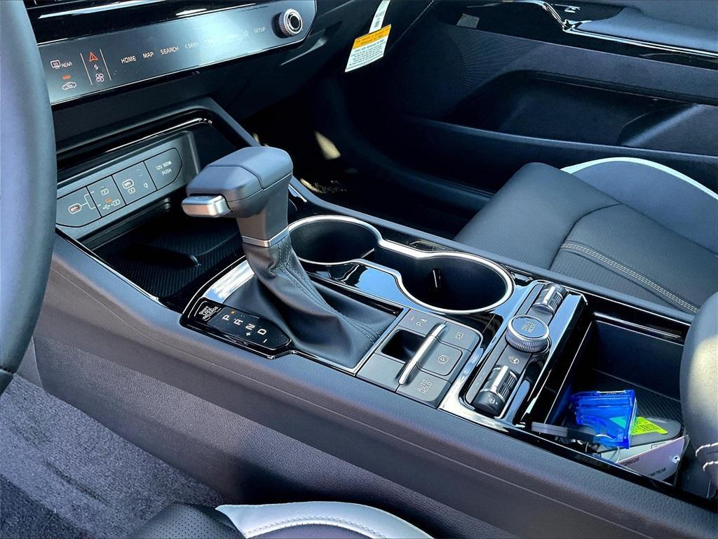 new 2026 Kia K5 car, priced at $30,160