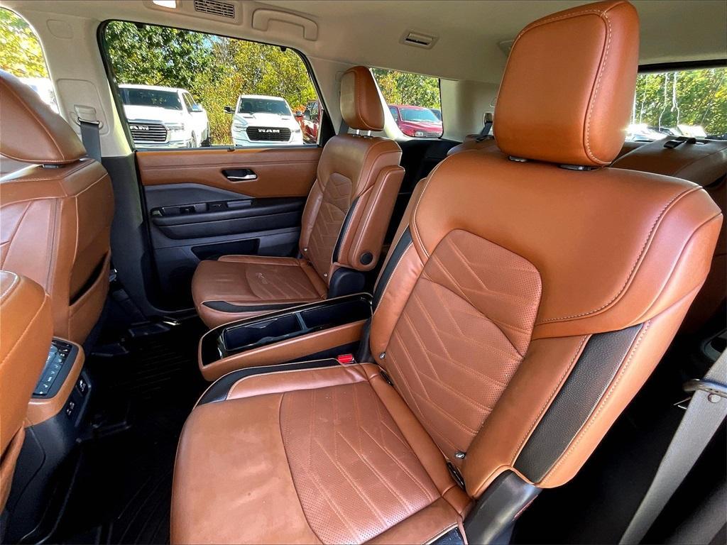 used 2023 Nissan Pathfinder car, priced at $34,227