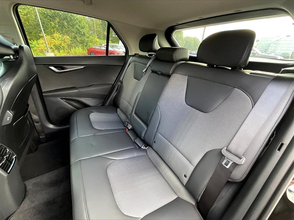 new 2025 Kia Niro car, priced at $28,697