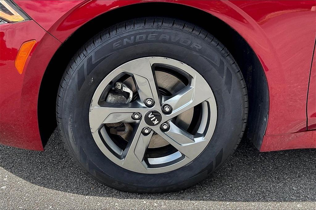 used 2021 Kia K5 car, priced at $17,384