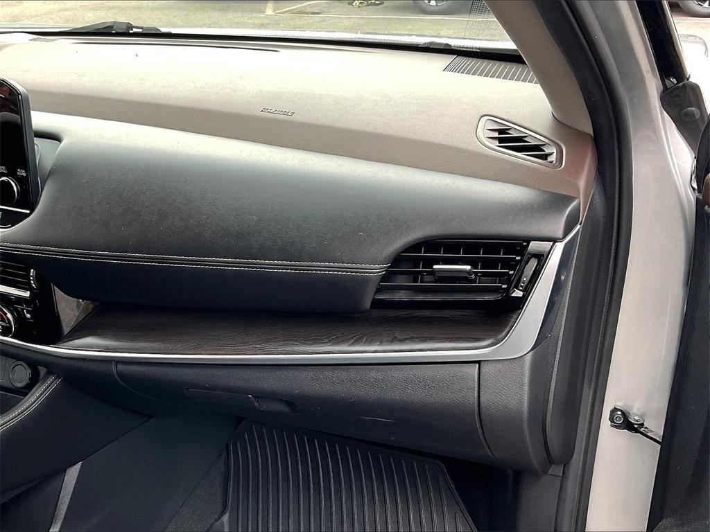 used 2022 Nissan Rogue car, priced at $26,654
