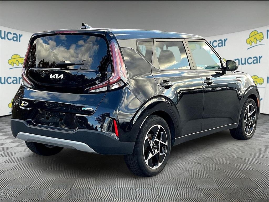 used 2023 Kia Soul car, priced at $17,877