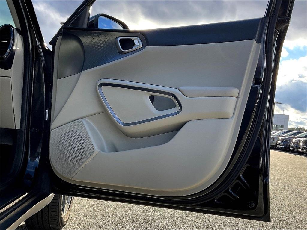 used 2023 Kia Soul car, priced at $17,877