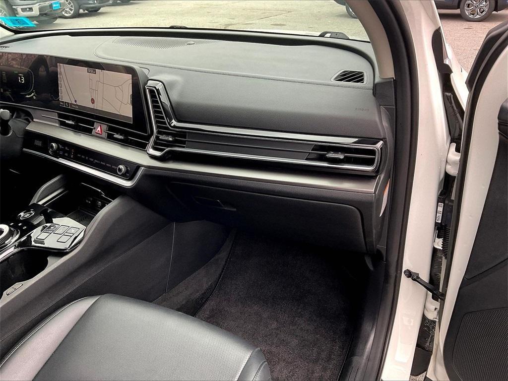 used 2023 Kia Sportage Hybrid car, priced at $24,677