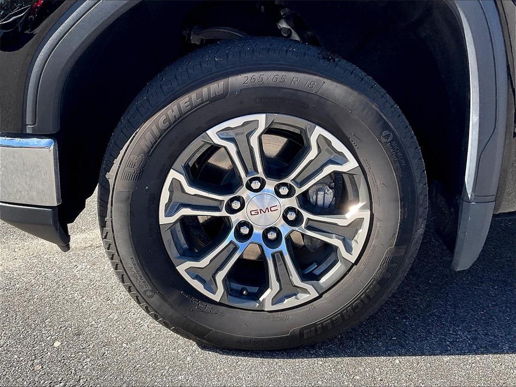 used 2024 GMC Sierra 1500 car, priced at $43,577