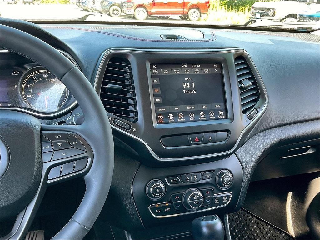 used 2022 Jeep Cherokee car, priced at $24,997