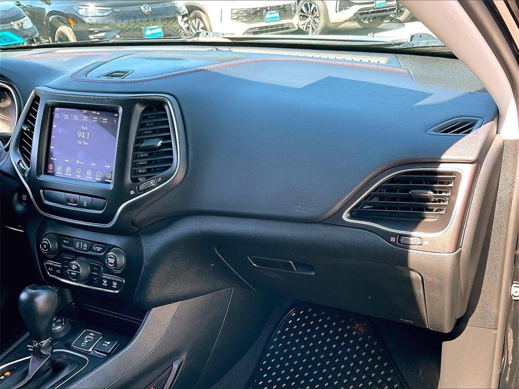 used 2022 Jeep Cherokee car, priced at $24,997