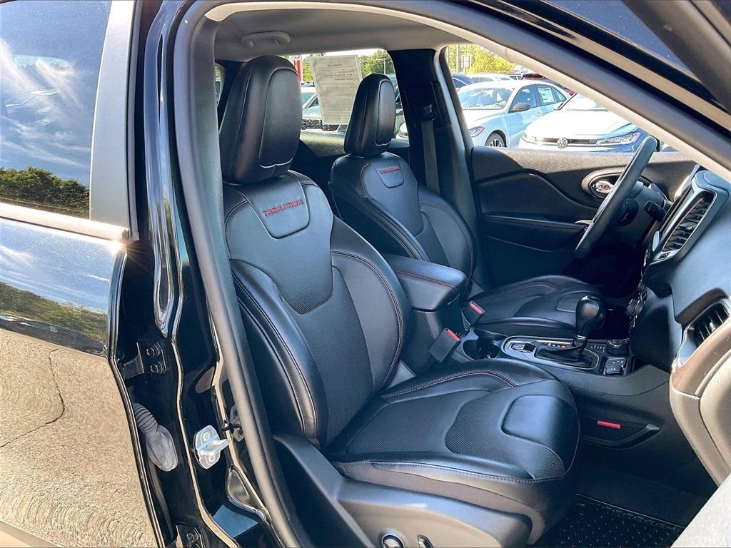 used 2022 Jeep Cherokee car, priced at $24,997